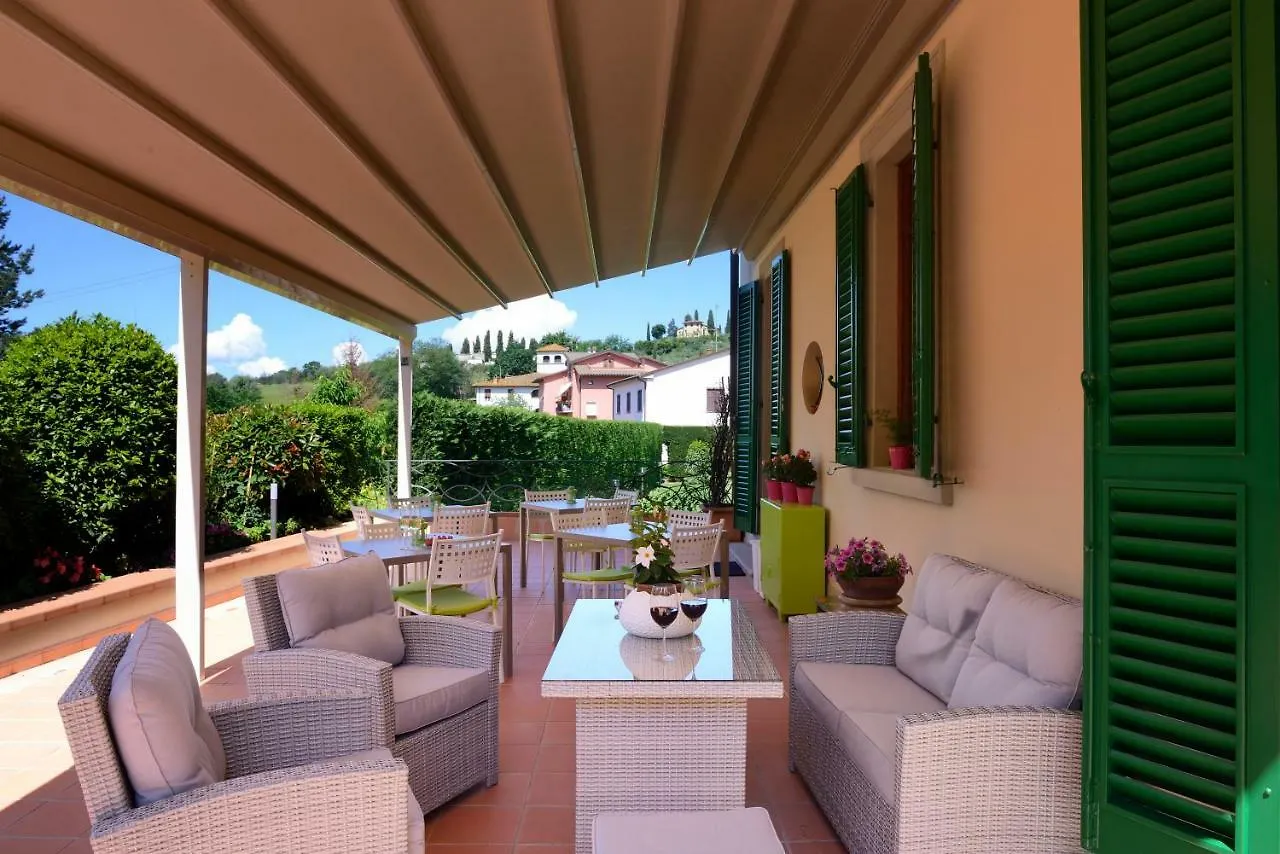 تيرانووفا براتشولي Villa Le Facezie B&B 0*, تيرانووفا براتشولي إيطاليا