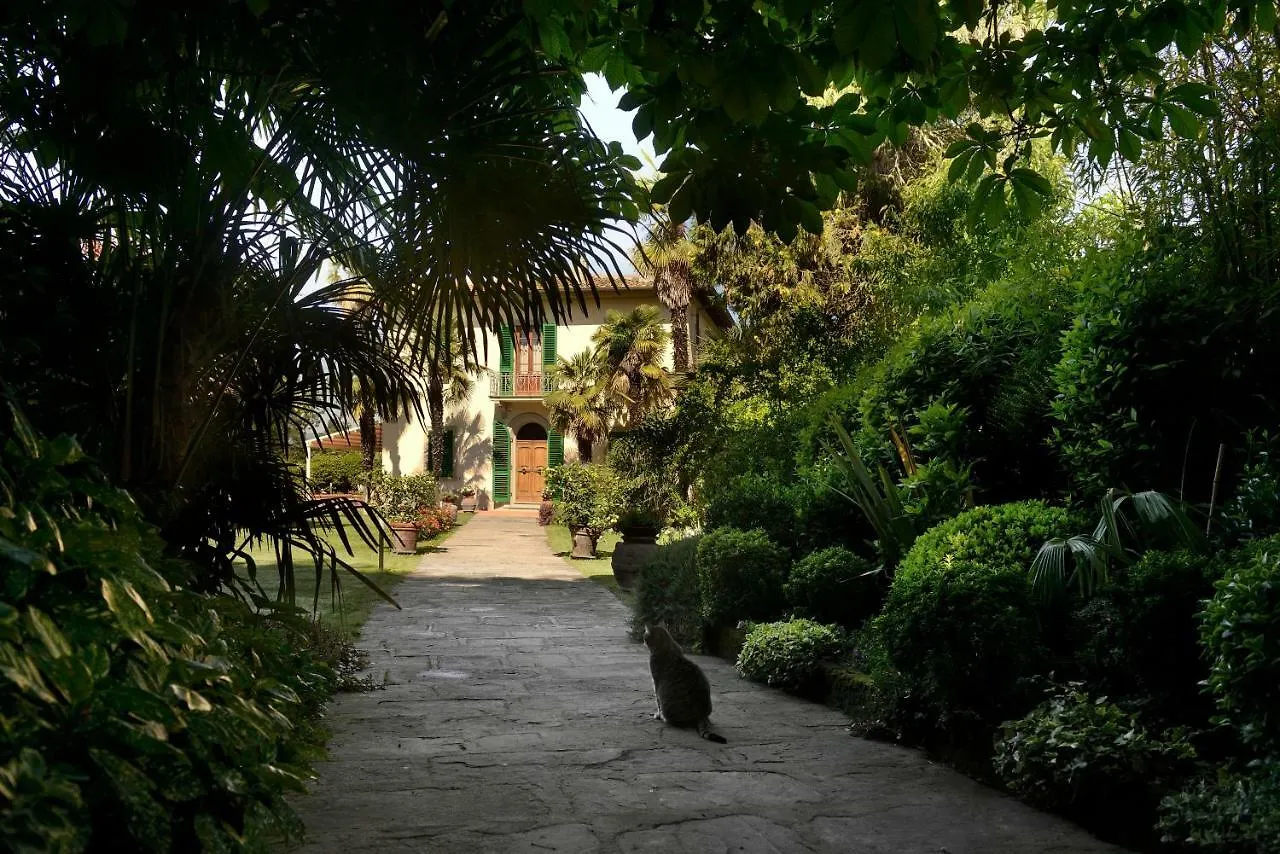 فندق مبيت وإفطار تيرانووفا براتشولي Villa Le Facezie B&B