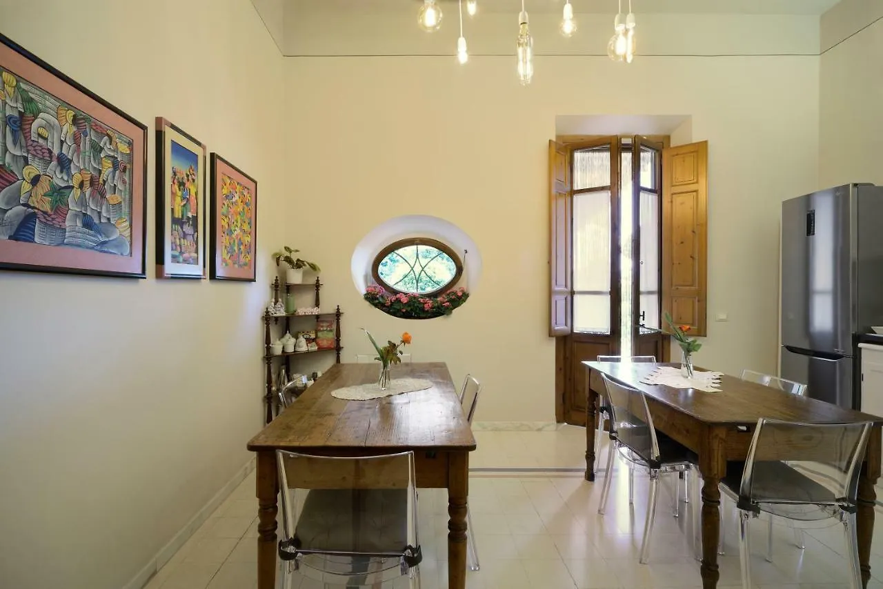 فندق مبيت وإفطار تيرانووفا براتشولي Villa Le Facezie B&B