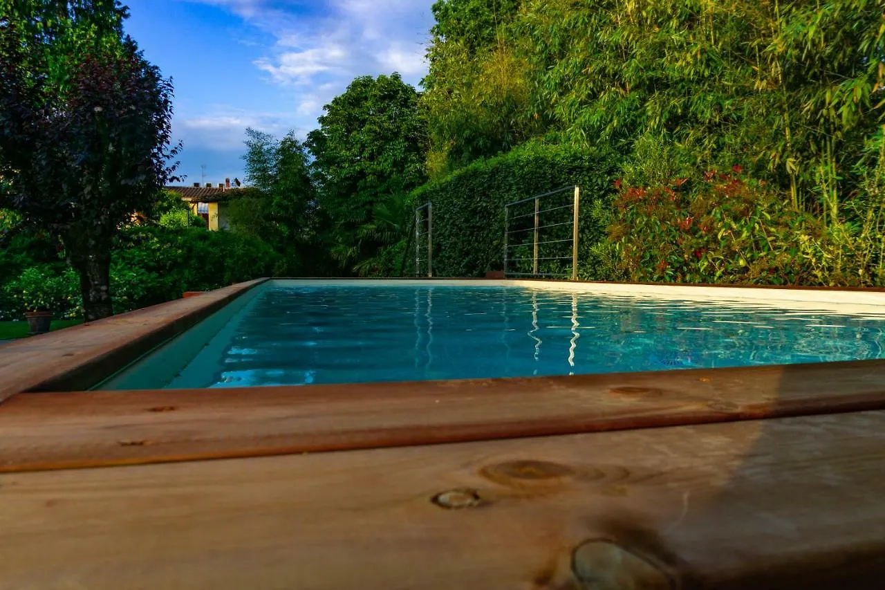تيرانووفا براتشولي Villa Le Facezie B&B إيطاليا